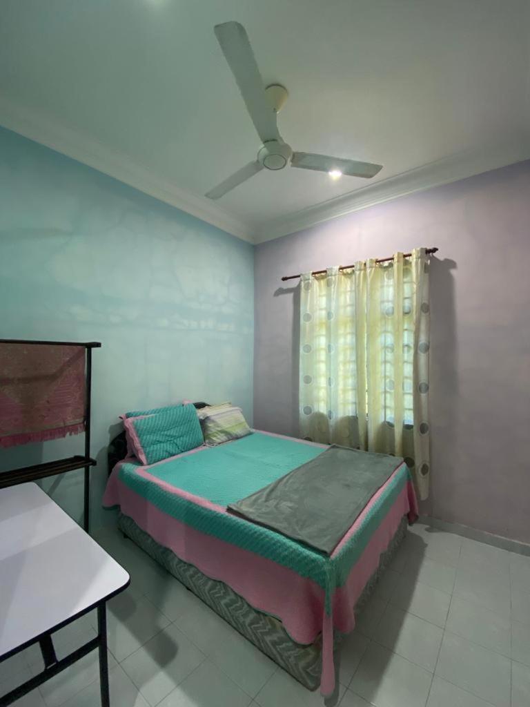 Homestay Tok Ma 1 Alur Tuman Marang Esterno foto