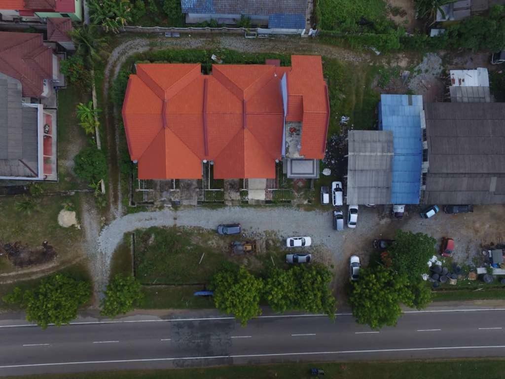 Homestay Tok Ma 1 Alur Tuman Marang Esterno foto